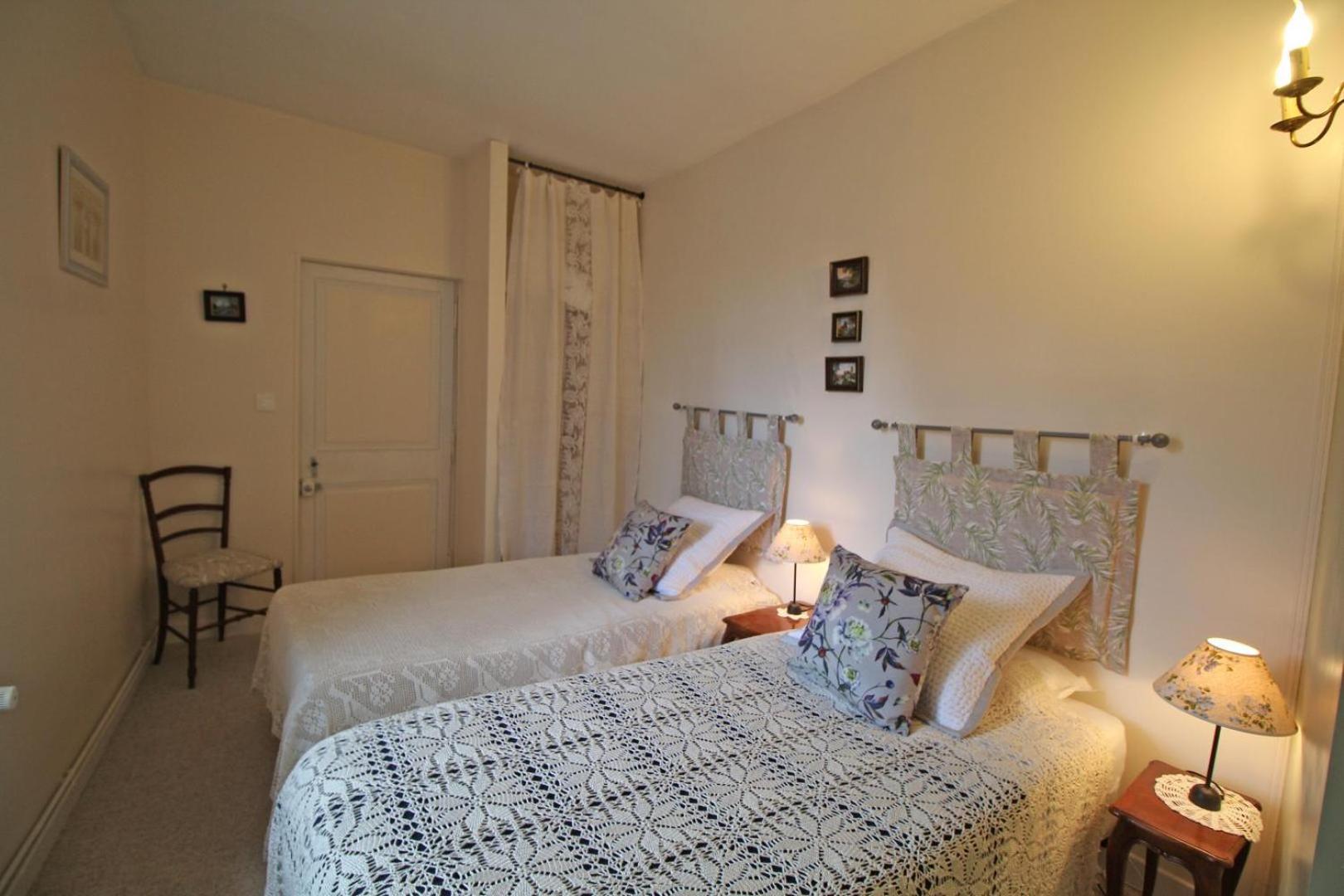 Maison Gay Lussac Bed & Breakfast Saint-Leonard-de-Noblat Exterior photo